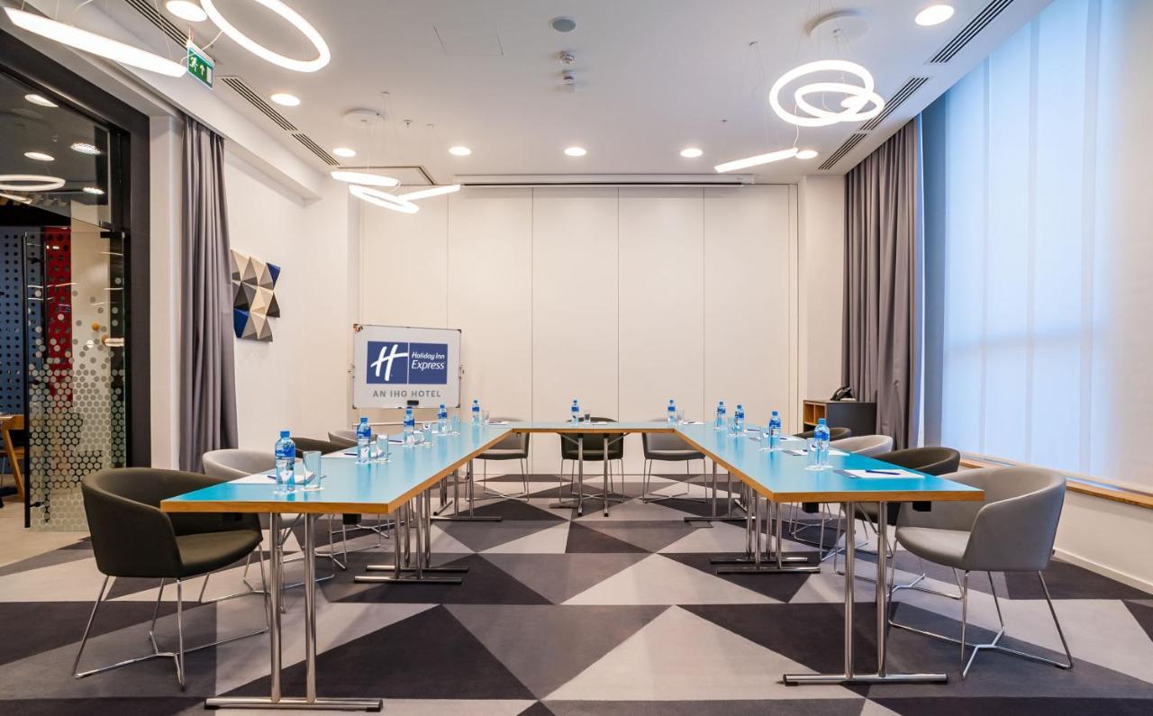 Holiday Inn Express Tbilisi Avlabari By Ihg エクステリア 写真