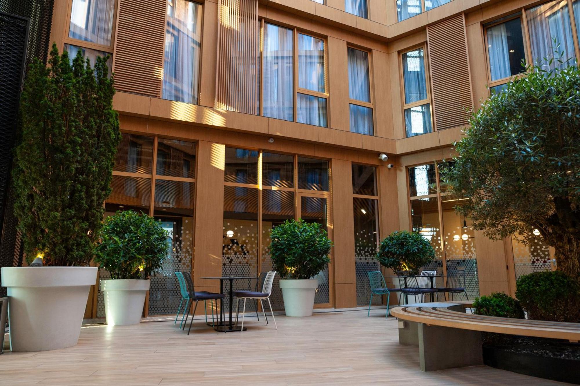 Holiday Inn Express Tbilisi Avlabari By Ihg エクステリア 写真