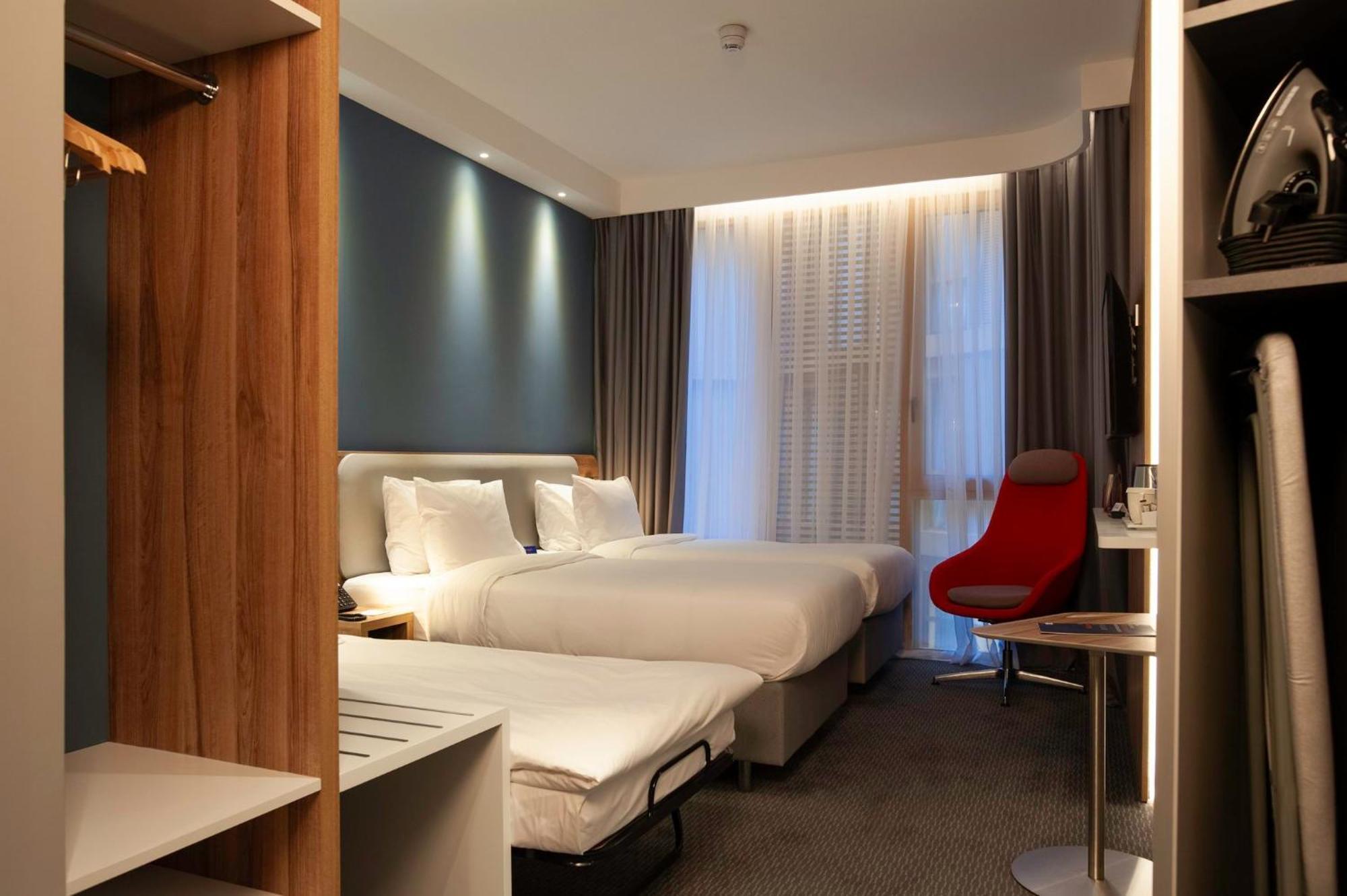 Holiday Inn Express Tbilisi Avlabari By Ihg エクステリア 写真